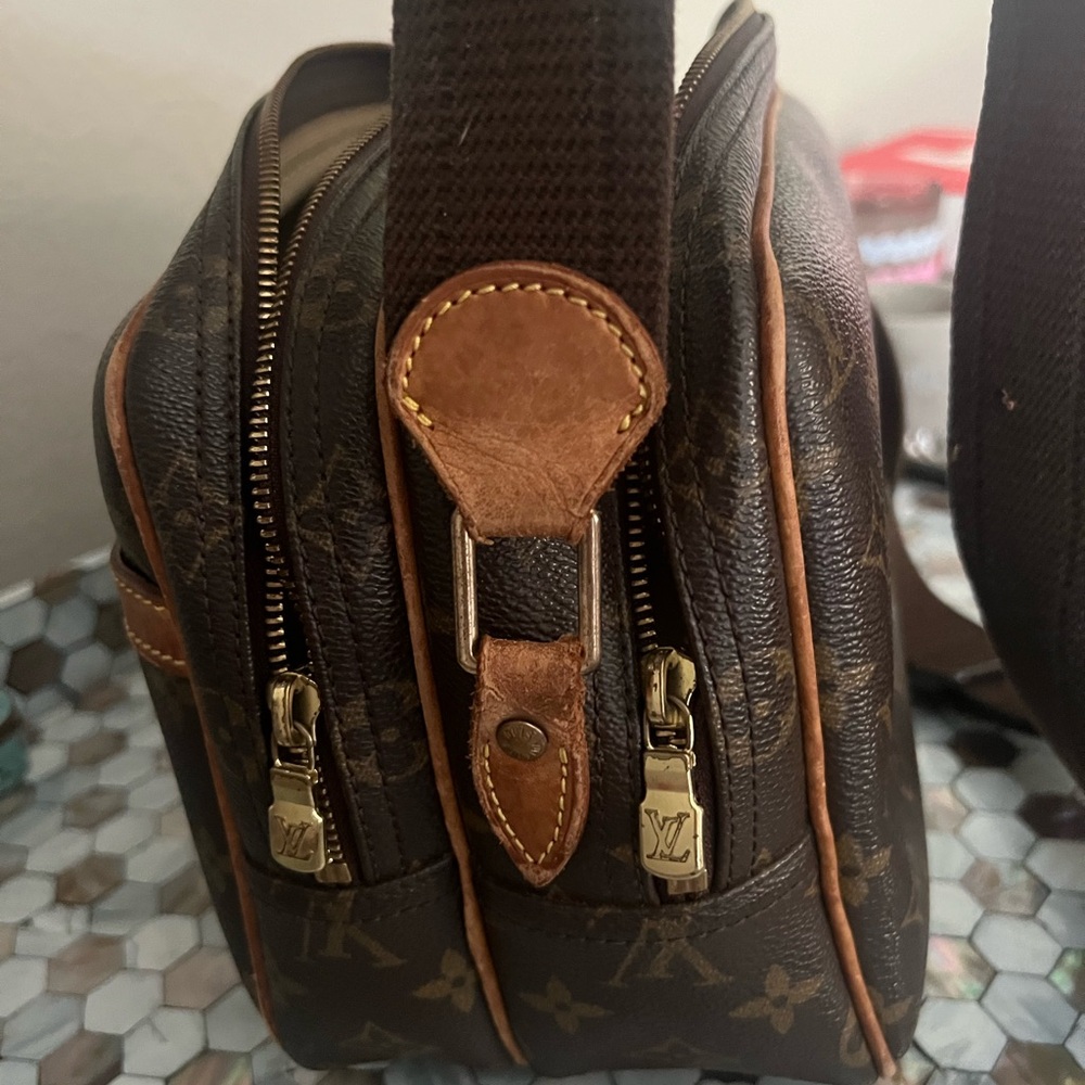 Vintage Louis Vuitton Bag - Picture 5 of 9